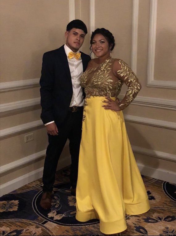 prprom2k19's tweet photo. Colegio Beato Carlos Manuel Rodríguez, Bayamón 💫 https://t.co/NnYJwUK6Lv