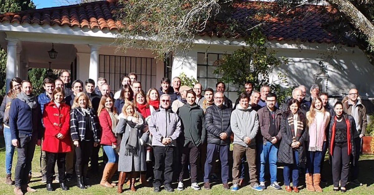 Ayer compartimos una jornada creativa fuera de la oficina. Reflexionamos sobre nuestro propósito y trabajamos sobre la cultura que queremos en nuestra organización y cuál es el camino a seguir para construirla juntos.