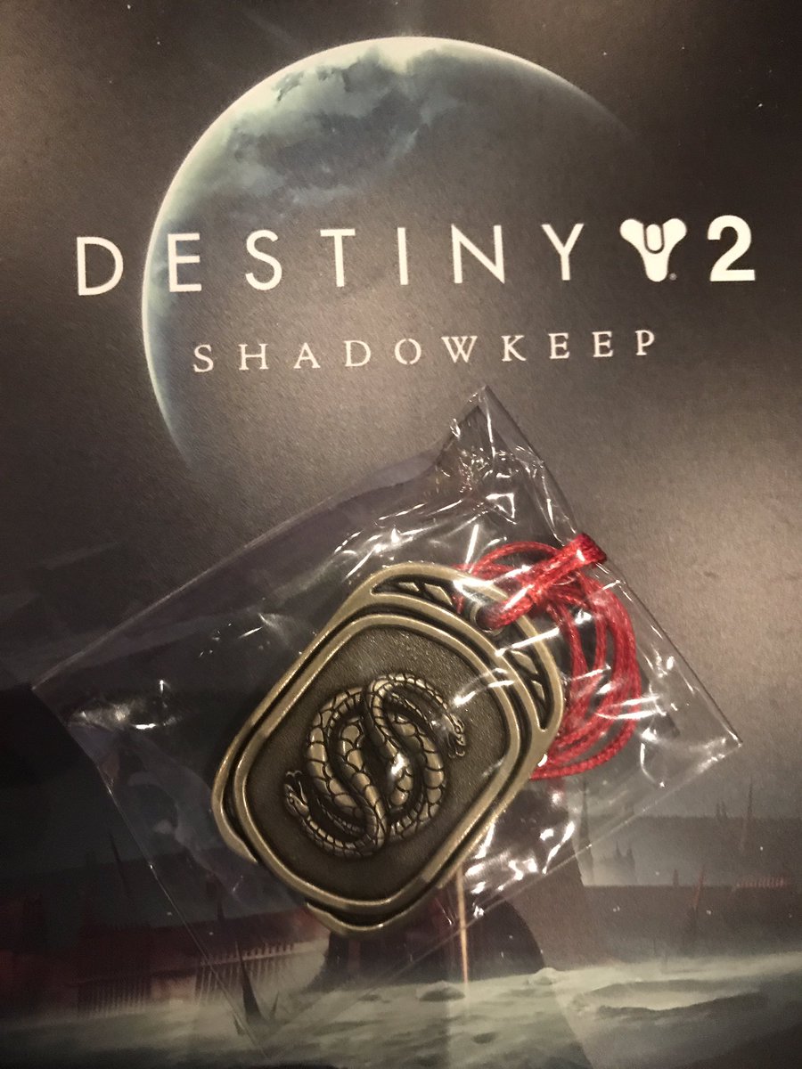 ZeroAce098's tweet photo. Play PvP and earn a gambit token, risk that token and win, earn yourself the badge! GGs all around! 😁 @Bungie @GuardianCon @DestinyTheGame https://t.co/ixWKPIERvd