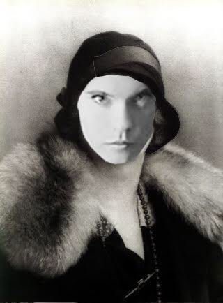 "We are a dreadful lot of bitches" #mollybloomiscoming at 10pm tonight!!! <a href="/Toronto_Fringe/">Toronto Fringe</a>