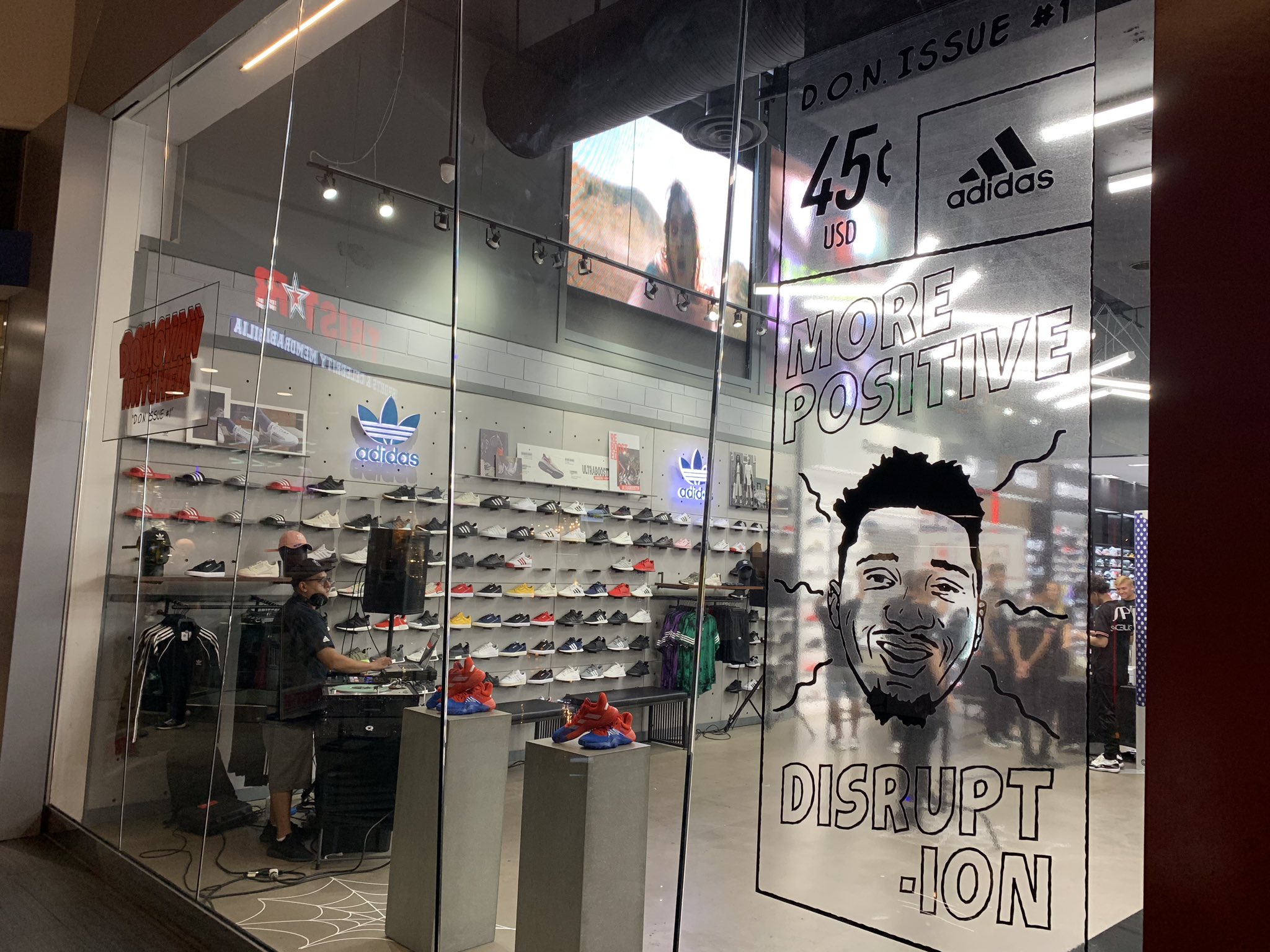 Adidas store in clearance pune