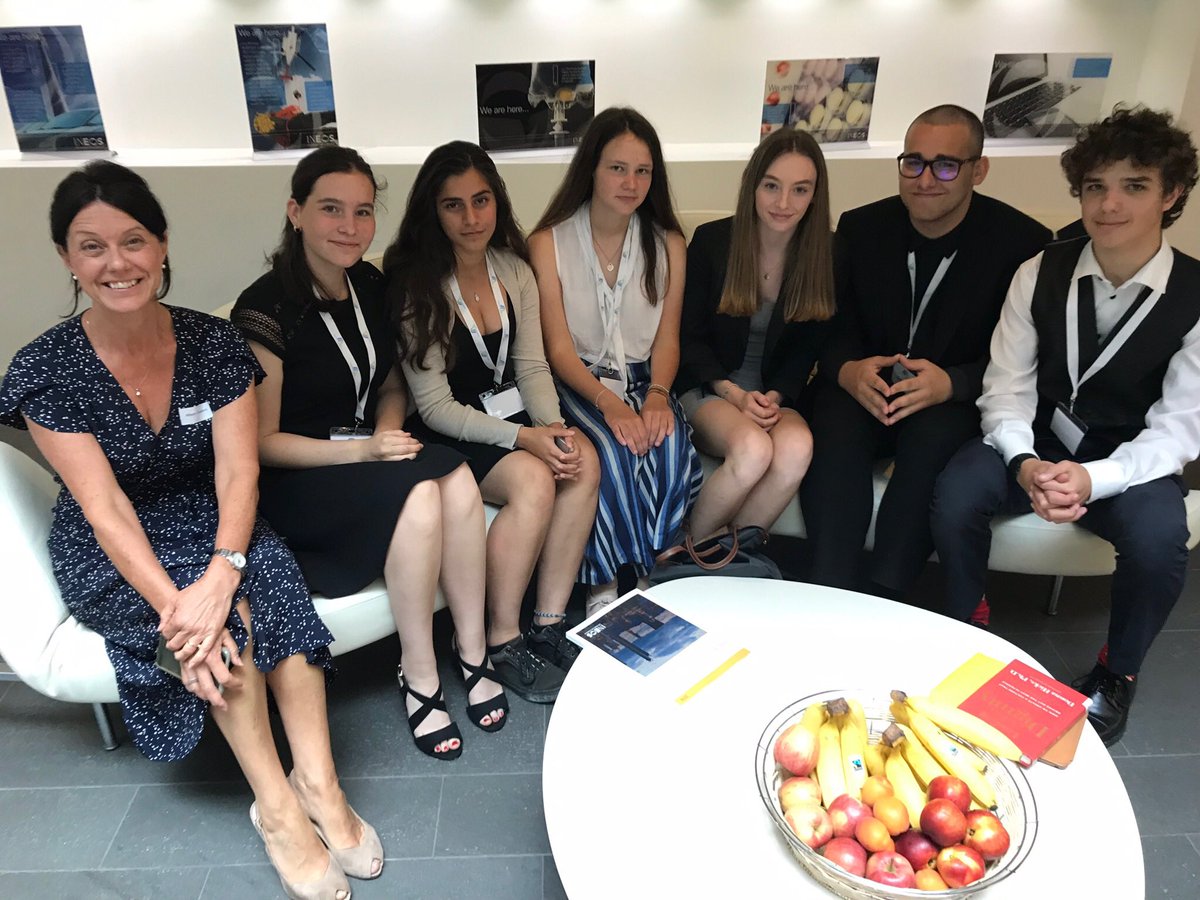 ims_smith's tweet photo. Very proud to have worked with Derek to promote enterprise through #Classroom2Boardroom for 10 years @SurbitonHigh @HamptonSchool @EcolintGeneva International School Geneva - inspired by students @SevenoaksSchool https://t.co/7cmfKa5EgN… https://t.co/SJ12DMCXOA