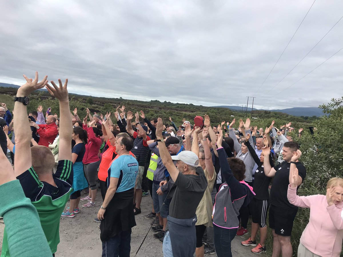 MackenPhelim's tweet image. Excellent turnout @cam_cancer 5K Bog Walk in Castleconnell this evening 👌👏👌 #supportingyourcommunity 👌