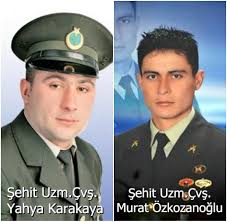 8Peyok's tweet photo. 05.07.2011
Hakkari'nin Yüksekova'da sabah saatlerinde evlerinden çıkan 2 uzman çavuş cadde ortasında kahpece PKK tarafından sırtlarından vurularak şehit olmuşlardı.
Uzman Çavuş Yahya Karakaya
Uzman Çavuş Murat Özkozanoğlu
Bu kahpeliği UNUTMADIK UNUTMAYACAĞIZ. https://t.co/W2iFxhC7aj