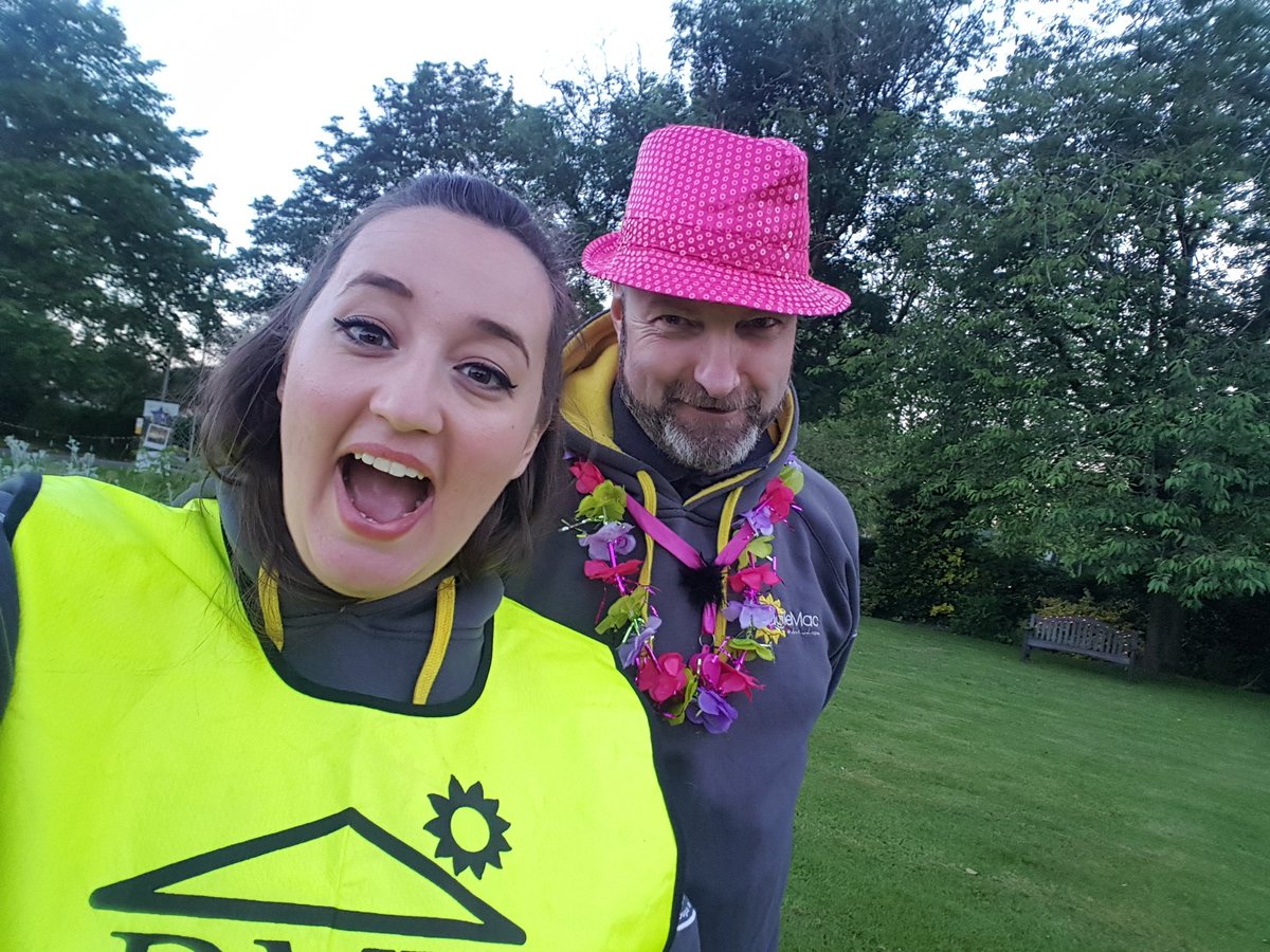 Old times sake... Volunteering at the <a href="/DougieMacStoke/">Dougie Mac</a> Moonlight Walk tonight with my old manager Chris!