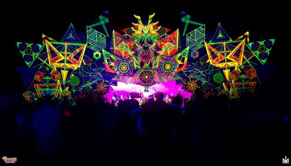 psicodelia's tweet photo. Arraiá @psycodelicosoficial - 29/06
Curitiba
#psytrance #cwb #psicodelia #psycodelicos https://t.co/jLo6OrzhTq