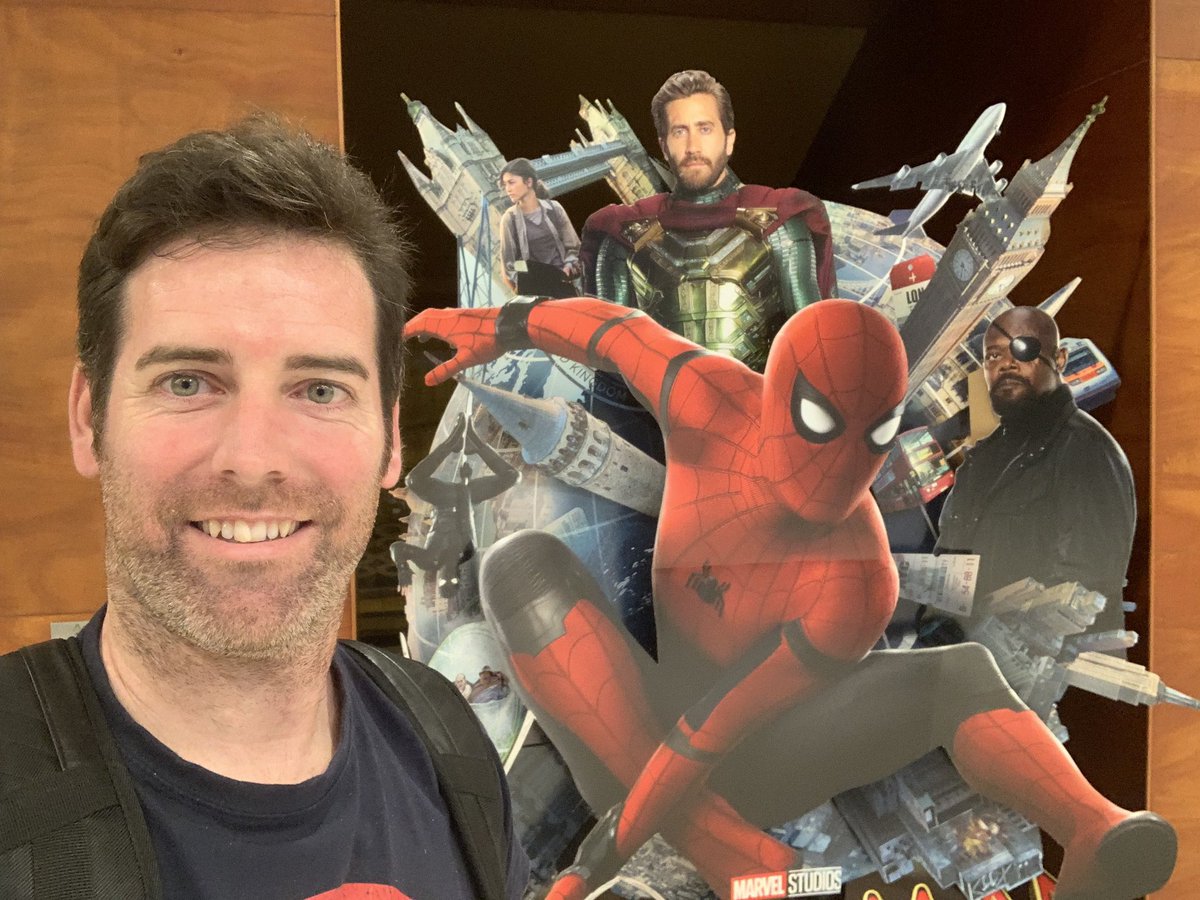 MARIO7M7's tweet photo. Pues allá voy!!! #SpiderManHoyEnCines 🎉🎉🎉 gracias por otra jornada más en @Metropoligijon Ahora toca...#spiderman https://t.co/L09SOaoo0r