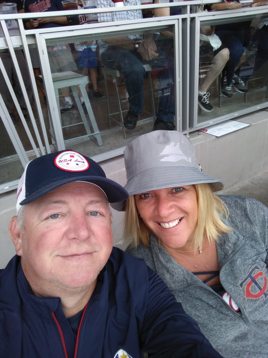 Ainters's tweet photo. #twinsweekend https://t.co/X0VoGzacek