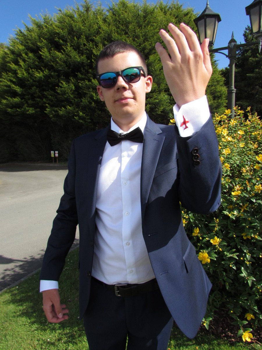 Jobeau75's tweet photo. My beautiful handsome son #prom2019 https://t.co/cAZwx0sRan