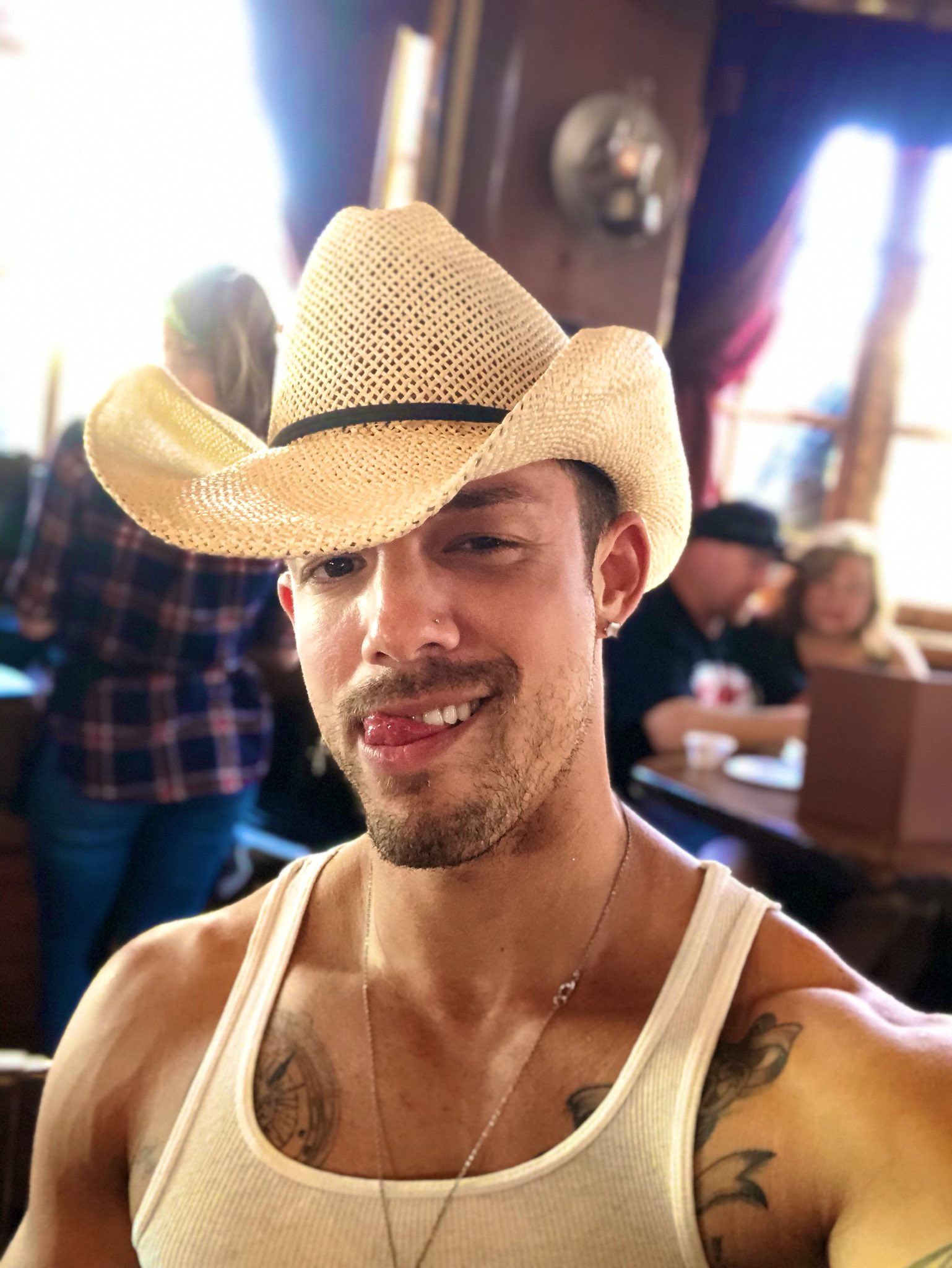 D-vccqpUIAAkHxi.jpg:large