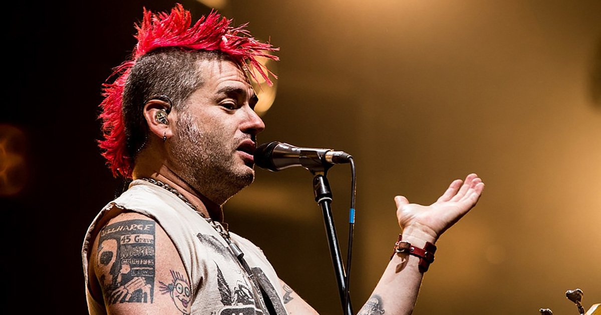 TODDCastPodcast's tweet photo. #PunkInDrublic (19+) hits #PNEAmphitheatre July 13! @NOFXband singer @FatMike_of_NOFX called the #podcast to talk about the tour, recording new music, #cupping, #depression & more! https://t.co/roORYFvPeu https://t.co/dqbLujSkr0