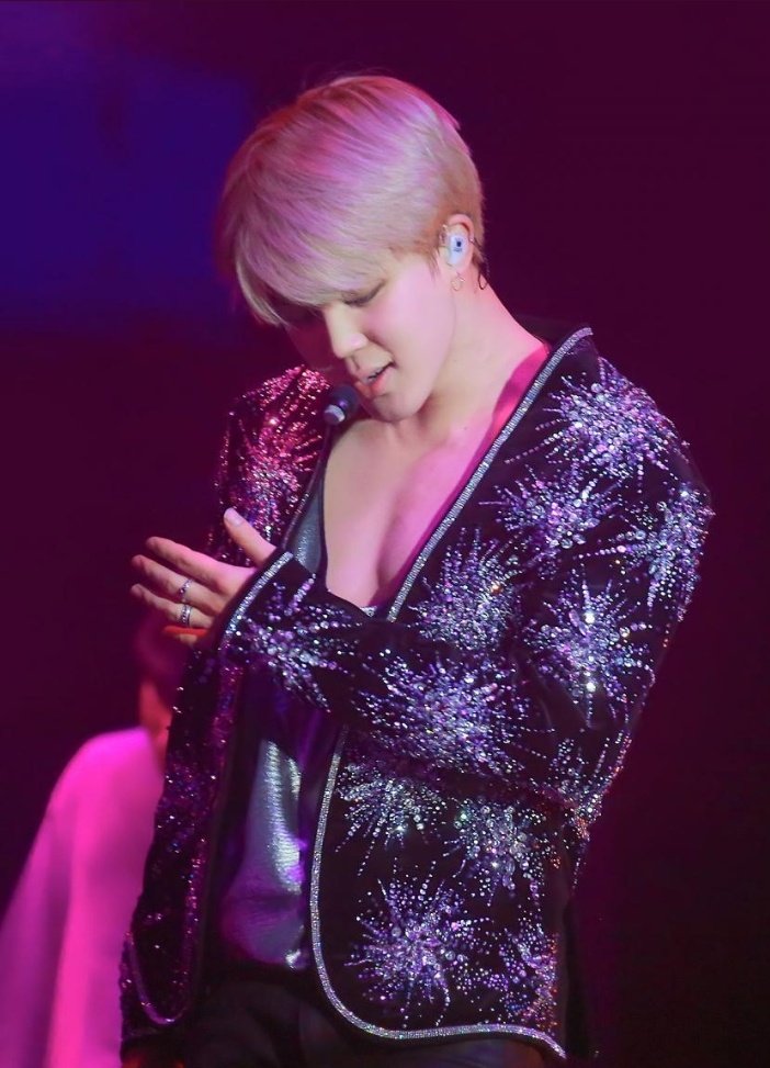 AVzla84's tweet photo. He's the most beautiful #Prince of #BTS #JM #Jimin #SpringKingdom #SpringKing what do you think? https://t.co/SFOKTARzjX