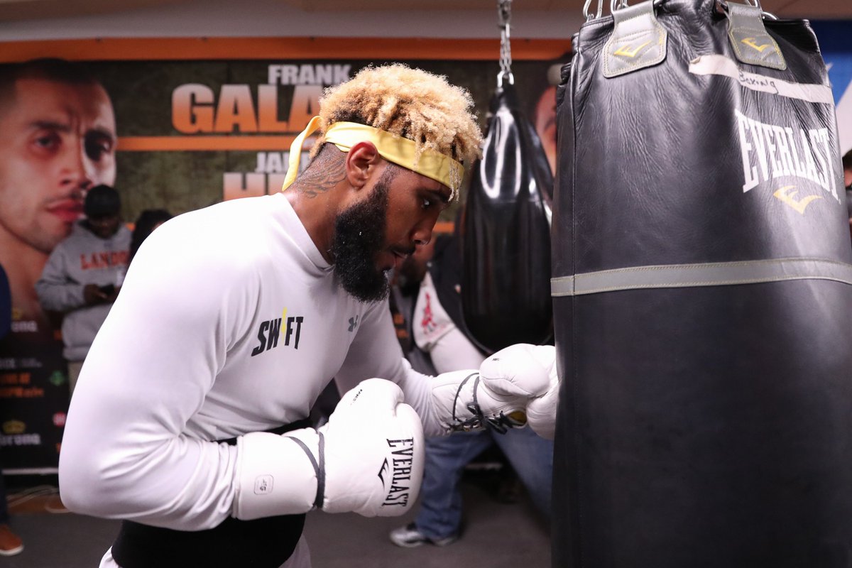 premierboxing's tweet photo. #Standing8Count with @Swift_JHurd — The former unified Super Welterweight Champion talks about parting ways with his trainer and how he plans to use his head—not his heart—when he rematches @Jrockboxing. #TeamHurd
READ 📰: https://t.co/xLoSHavNLX https://t.co/p6GJ8S8cqo