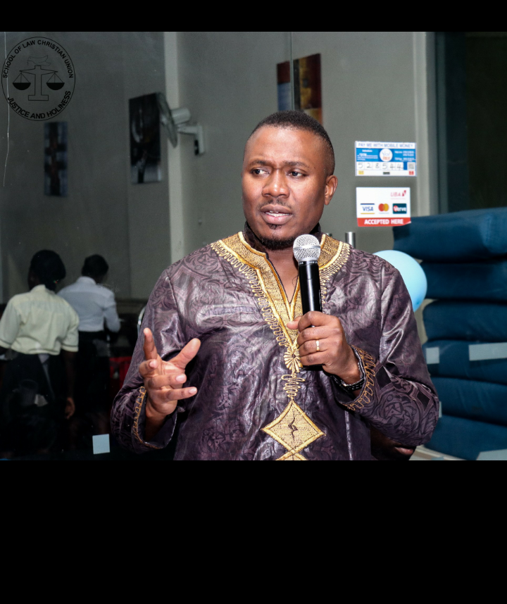 MlsFellowship's tweet photo. 01/06/19 was the day.

As we saw off our dear friends done with their final year of the undergraduate and as well appreciate the very dedicated past leadership led by Papa @Geria_Emma. As you all wait for your final results and prepare for LDC,our prayers and good wishes. GBU https://t.co/5jFVzyyHy1