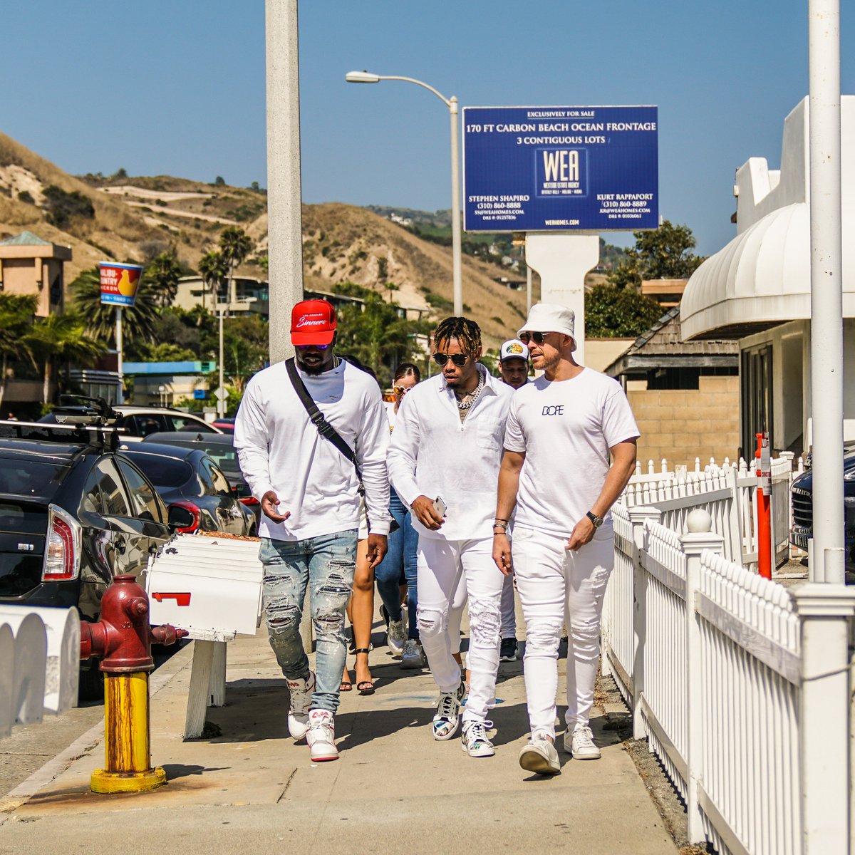 CallMeRobG's tweet image. Myself, @VonMiller , @joehaden23 and the crew heading into the Bootsy Bellows Nobu Malibu white party to celebrate America and the 4th of July. 🇺🇸