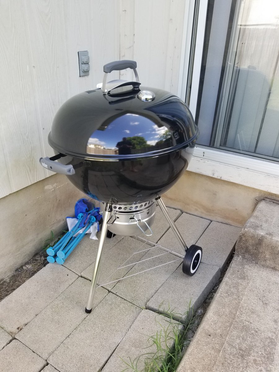 TXCheesehead86's tweet photo. Added to the arsenal today #WebberKettle gotta break her in this weekend πͺ https://t.co/tNgm8KjBH2