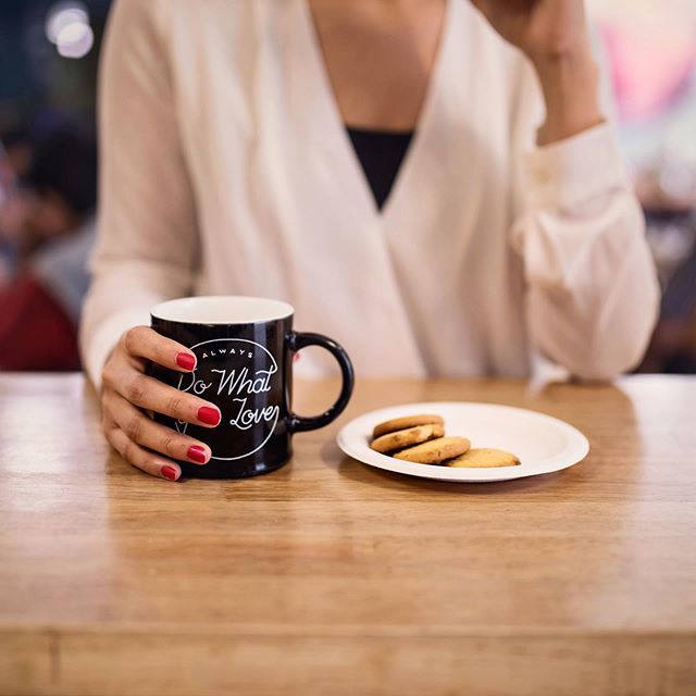 TheCWonderland's tweet photo. ...and what sets your soul on fire ✨ Wishing you a wonderful long weekend! 🇺🇸
.
.
.
.
.
.
#Merica #freedom #4thofjulyweekend #vacaymodeon #redwhiteandblue #entrepreneurlife #bosslady #bossmindset #coffeelover #shopifystore #egifts #homegifts #homegoo… https://t.co/p3ZXfZyham https://t.co/g5r88Iflei