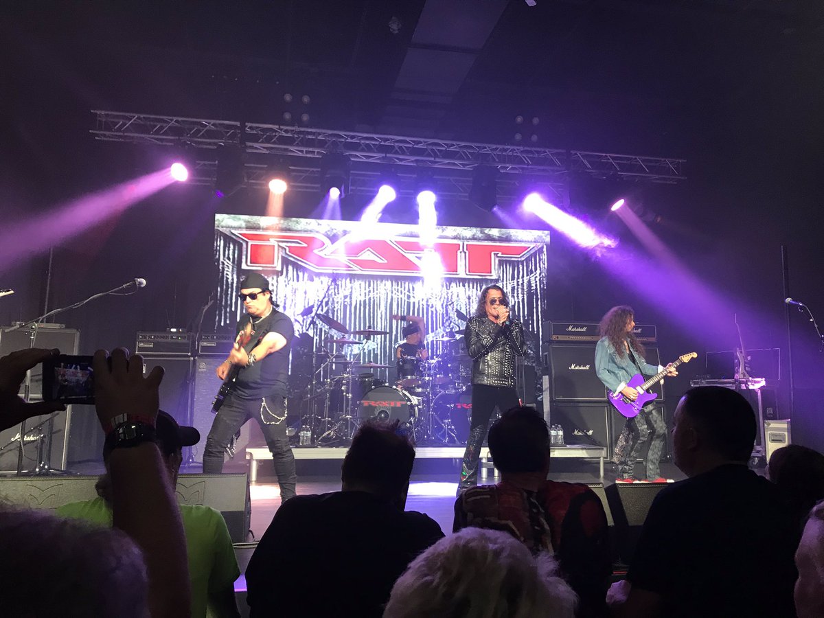 NYNick1127's tweet image. Ratt n Roll☠️ @StephenEPearcy @Juan_Croucier @theRATTpack @skyloftny #InYourDirection #Ratt #RattnRoll