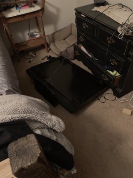 View image on Twitter