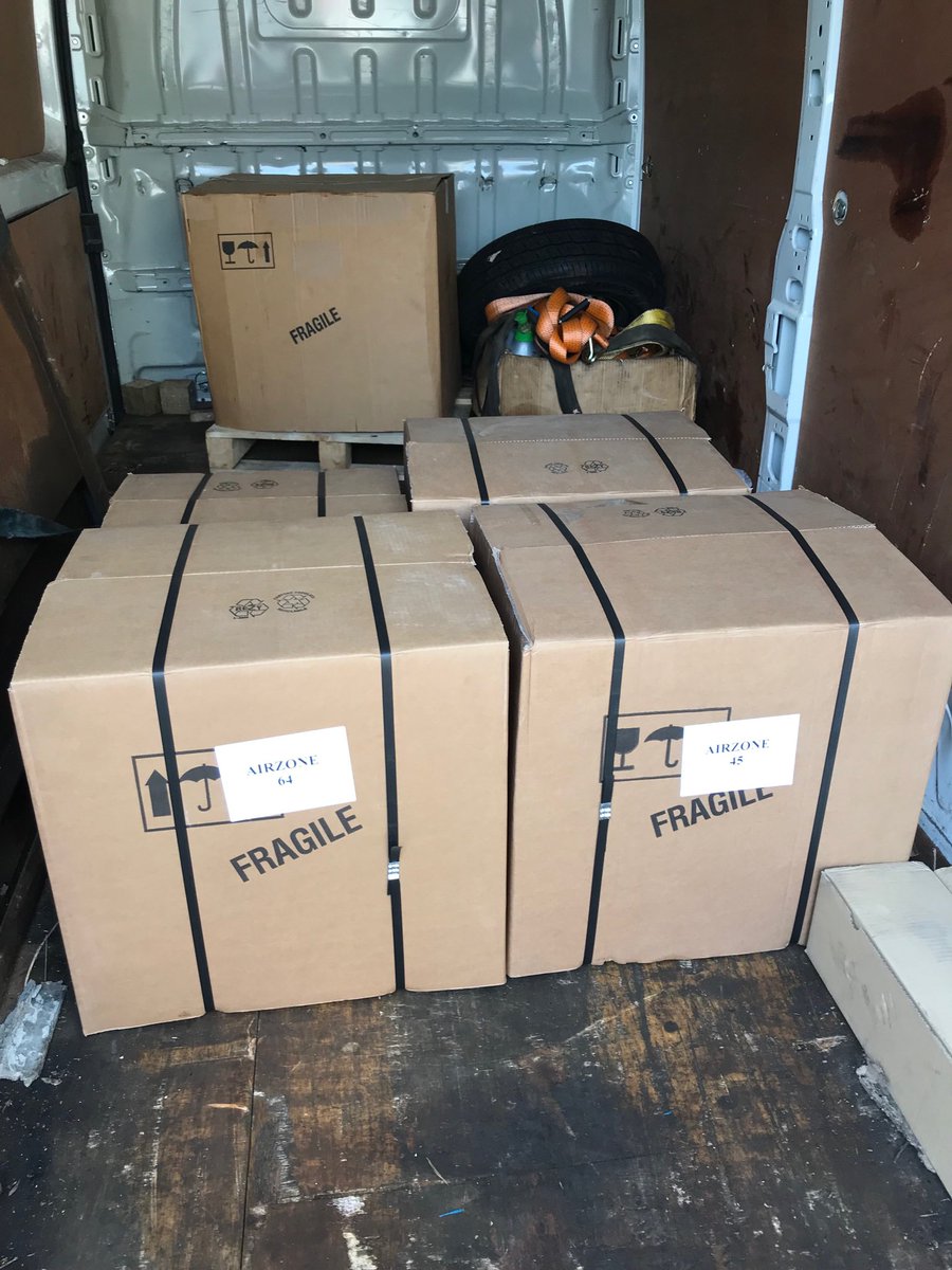 compressorman3's tweet image. Sticking up on compressed air dryers for the hot weather #compressedair