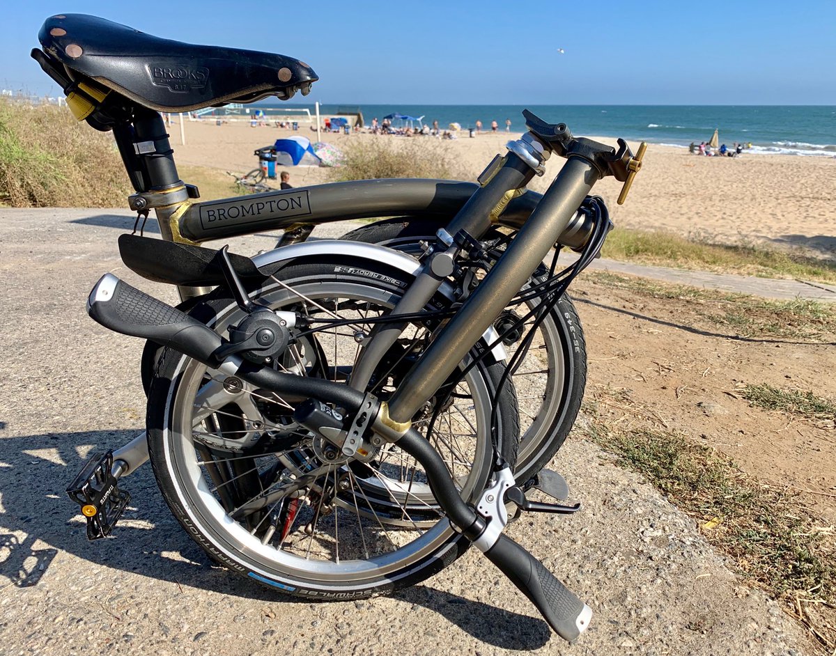 Expo Line and ⁦<a href="/BromptonBicycle/">Brompton Bicycle</a>⁩ down to beach for the 4th