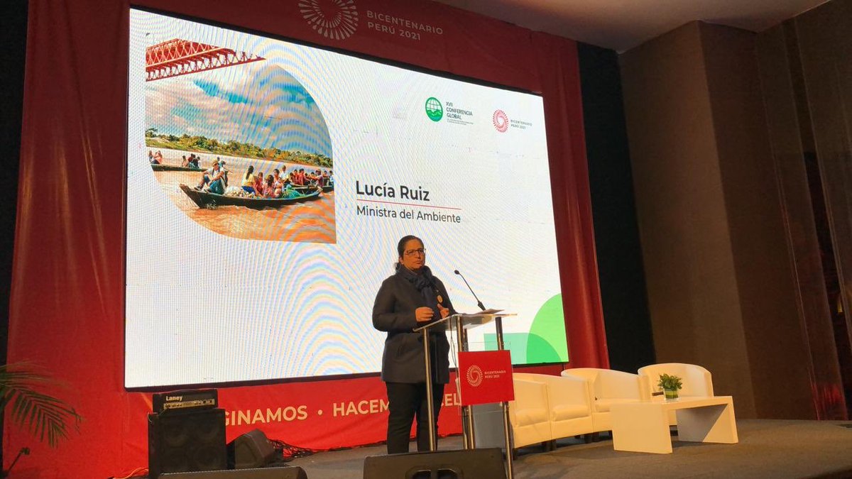 bicentenariope_'s tweet photo. Ministra @LuciaRuizO del @MinamPeru en @iasc2019:

“Una de las banderas del #BicentenarioPerú 🇵🇪 es la #Sostenibilidad. Sin esta no podemos construir futuro. Estamos de acuerdo en que haya rentabilidad económica, pero de la mano de un compromiso social y sostenibilidad ambiental. https://t.co/AarxJVdlXw
