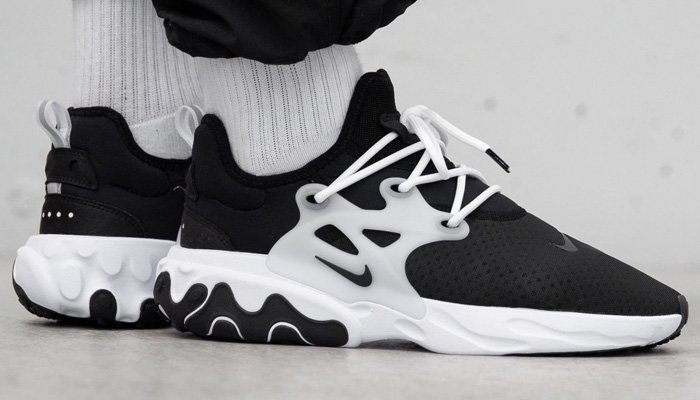 nike react presto white ghost