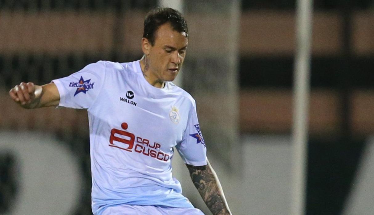 The Peruvian Waltz Real Garcilaso Centre Back Gustavo Dulanto 23 Has Reportedly Signed A Two Year Contract With Boavista In Portugal S Primeira Liga T Co 0rcskxlgmg Twitter