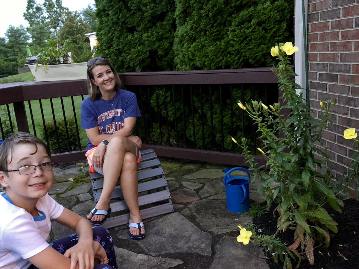 BLacefield's tweet photo. Been living bachelor life all week (even 4th).....missed the family, glad to have at least 2 of mine back in Versailles.........watching Bradenβs Evening Primrose bloom now.
Supper was almost exclusively from either Bradenβs or his Granddadβs garden.
#Homegrown
#LocalSourced https://t.co/1YzNmmQzQp