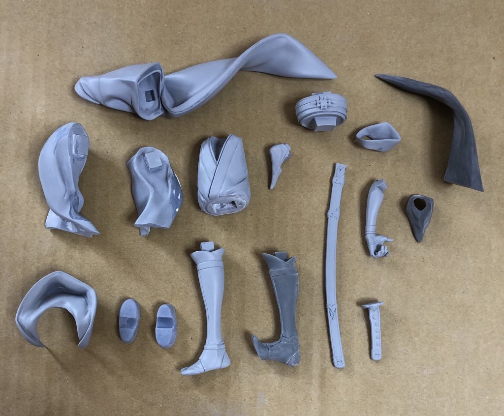 creamode's tweet image. 随分パラパラとパーツが増えて来ましたが、作りながら出力→手修正→仕上げかけてるので時間かかるな🌀
プリンタもう一台増やしたんだけど、しばらくフル稼動かもしれん。