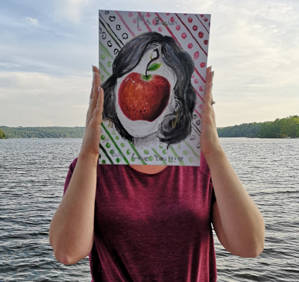 Last Friday, I said goodbye to my <a href="/HumberviewSS/">Humberview S.S.</a> family after an amazing two years 💛♥️💙

I am still soaking in all the beautiful memories and kind words from students (including this painting), friends, colleagues and family!

Happy summer ☀️ 
#ProudToBeAHusky