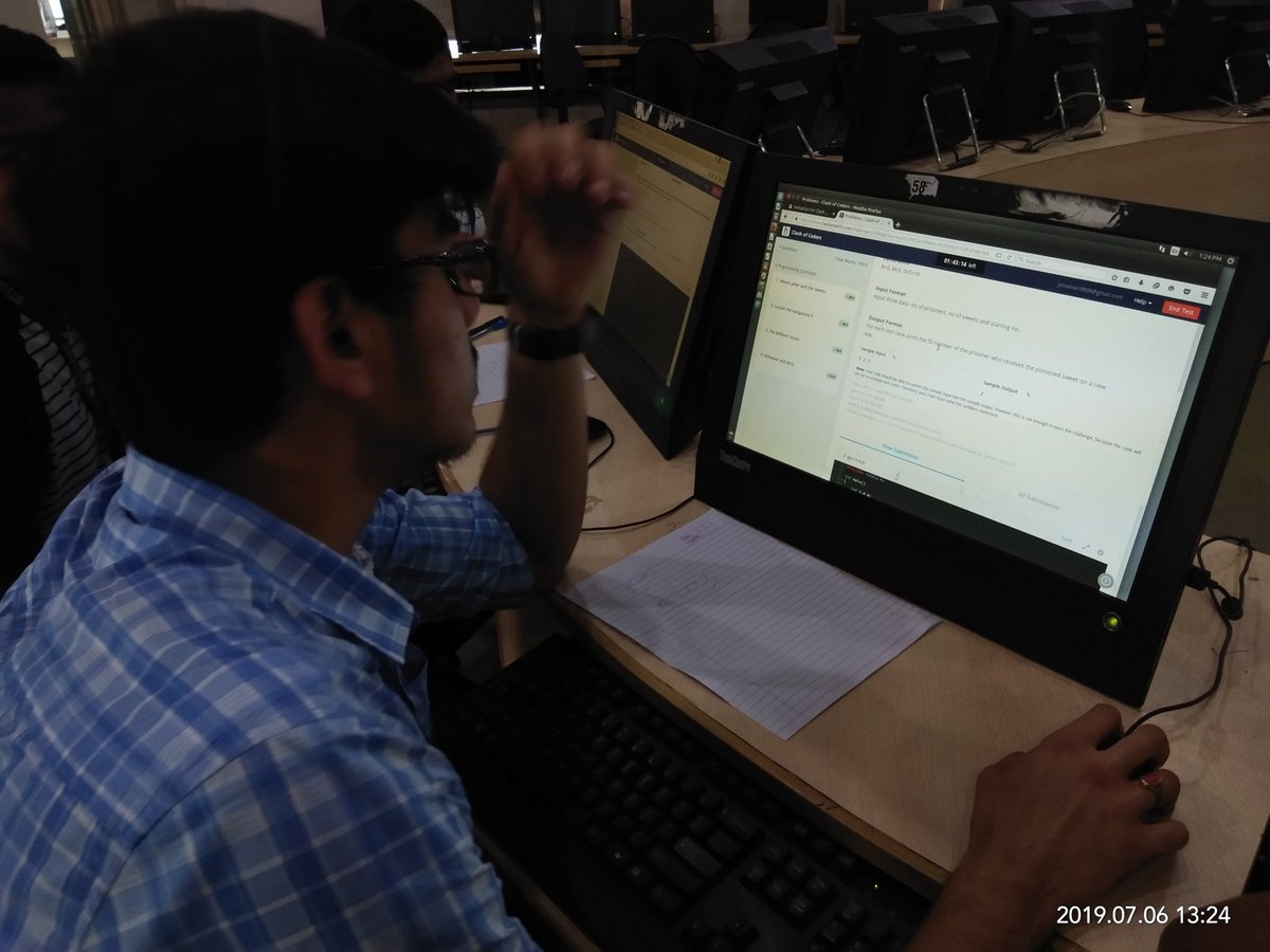 siddharth_hacks's tweet image. Coding time
#Hackerearth 
#DevBytes 
@HackerEarth 
@devbytes1