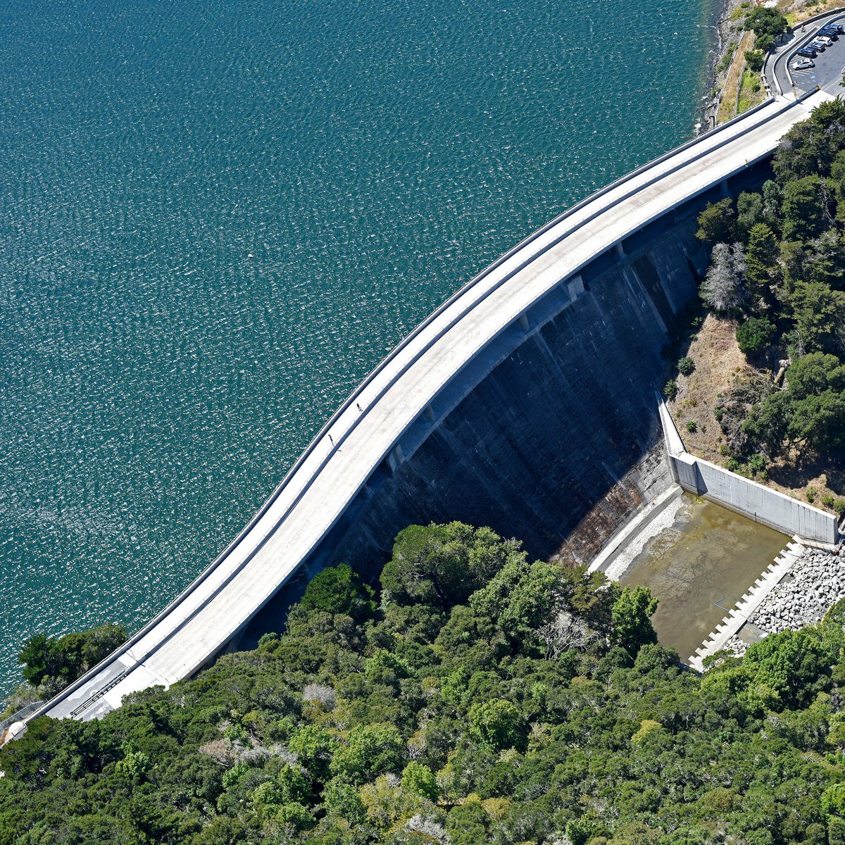 #CrystalSpringsDam #SFPeninsula <a href="/sanmateoco/">County of San Mateo</a> Aerial Mapping with <a href="/NikonUSA/">NikonUSA</a>  #D850 continually triggered at 1/2 second increments to maintain overlap. <a href="/TetherTools/">Tether Tools</a> active USB3 facilitated the transfer from camera to laptop keeping the cache clear. No hiccups. Amazing.