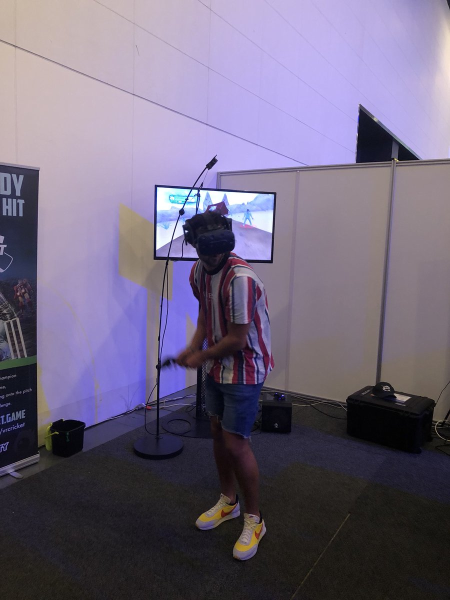 Backyard Cricket tweet media