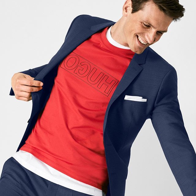 Ein moderner Look in gewohnter Hugo Qualität.

Anzug von HUGO : 22384700

go.hirmer.de/neu

#hirmer #munich #muenchen #outfitforyou #outfitinspo #menswear #menstyle #mensfashion #style#fashion #streetwear #instagood #model #streetstyle #ootd #pho… ift.tt/2JgdbL4