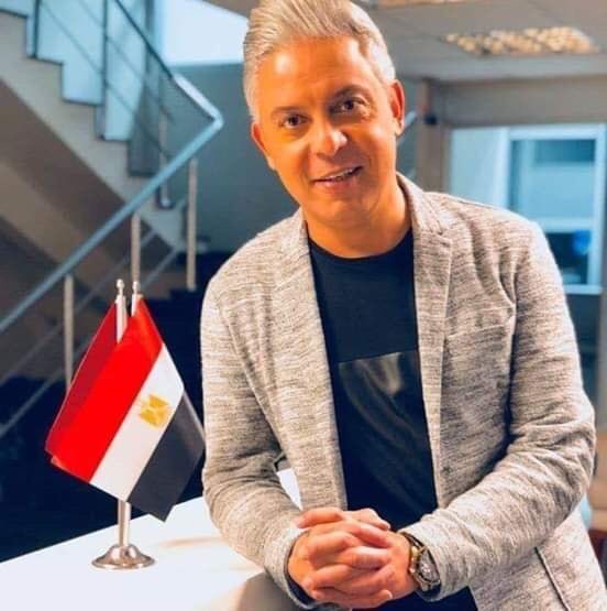 ElaminaliElami1's tweet photo. شكرا الاعلامي المخضرم و النزيه الأستاذ  معتز مطر
لقد كنت ثائرا معنا تطرح و تسأل و تحلل و خصصت حلقات  لمواكبة أحداث الثورة السودانية من إندلاعها منذ شهر ديسمبر ٢٠١٨م رغم ان التلفزيون المحلي لا رائحة ولا طعم له لك التحية والتقدير والاحترام 😊✌️♥️
#شكرا_معتز_مطر
#اطمن_أنت_مش_لوحدك https://t.co/QC0Q9WbDa9