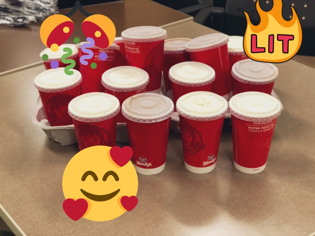 Surprise Treat to the Best Team🍦 #TDCanadaTrust #BR9520 #LEI #Teamwork #success <a href="/WesHo_TD/">Wesley Ho</a> @danachung_ @NadineHalstonTD <a href="/AmynJessa_TD/">Amyn Jessa</a> <a href="/AndyCribb_TD/">Andy Cribb</a>