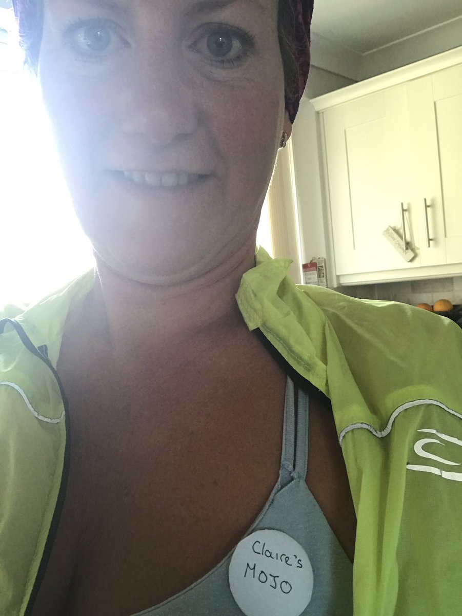 ClairefPreece's tweet image. For those that have me words of encouragement this week and a extra special thanks to @howard_dray I did it! #ismashedit! One for u 2 @ruthemanuel14 #beforeandafter got my mojo back! Psychology plays a huge part in what we can physically do. 10.2km 🤜🏻 now for a coffee and bacon!