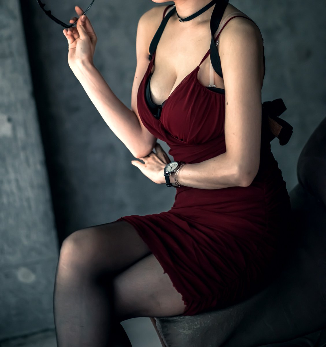 みじろ セルフ受肉vtuber三城クロエ A Twitter コスプレ Bio Hazard Re2 エイダ ウォン 私 Photo U1kstn コスプレ バイオハザードre2 一枚目の顔がこの撮影で一番re2エイダっぽい気がする