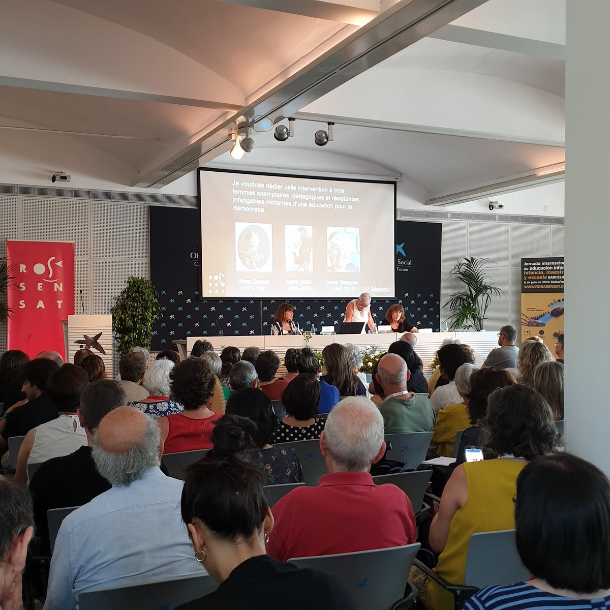 ECulturalUyCat's tweet photo. En la jormada Internacional de Ed.Infantil en Barcelona Org por Asoc Maestros Rosa Sensat.Recordando a Irene Balaguer https://t.co/FqorzCT4C3