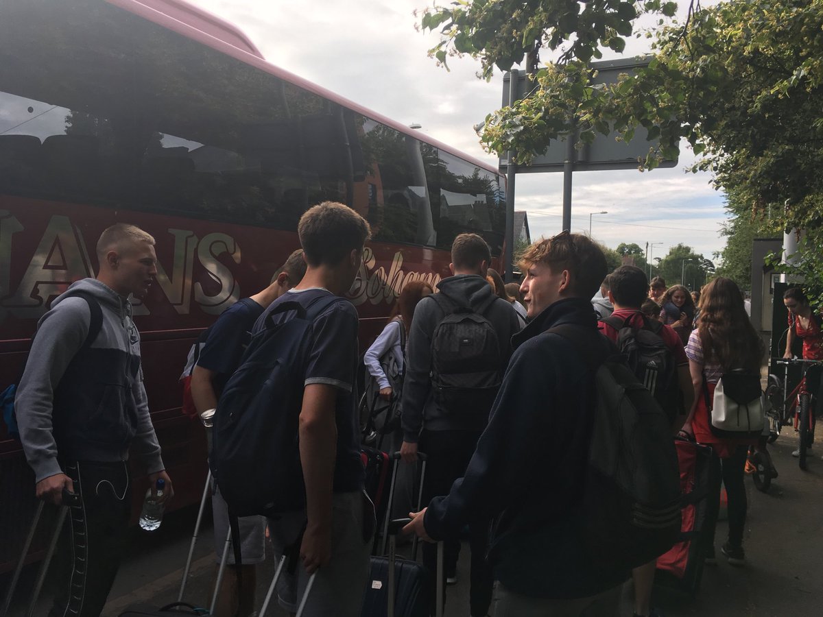 Setting off east for China 🇨🇳 #Geography ⁦<a href="/HillsRoadNews/">Hills Road Sixth Form College</a>⁩