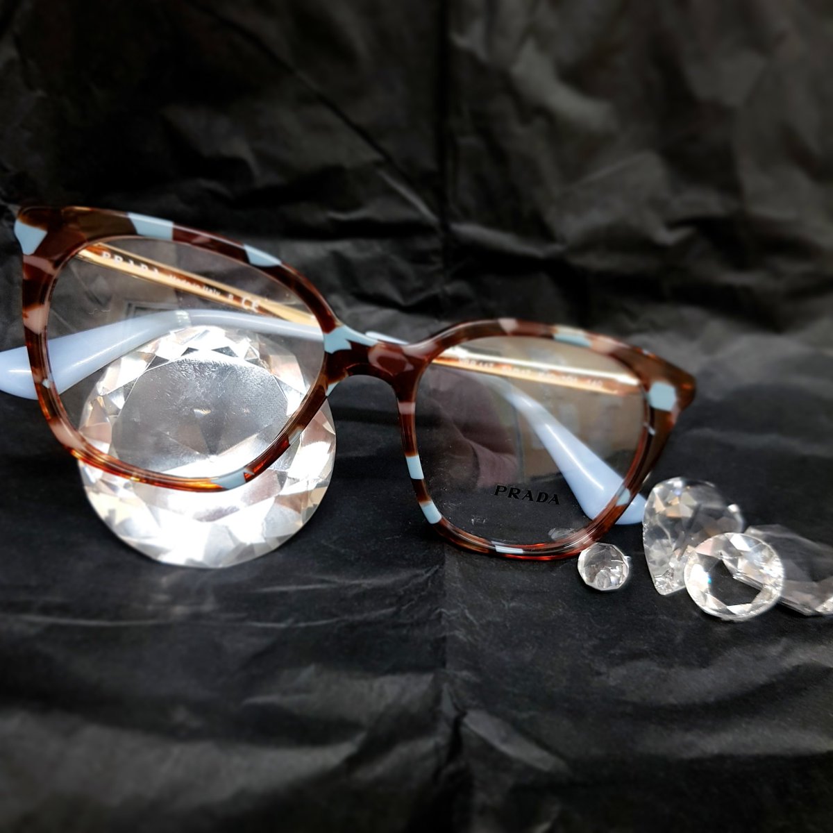 JohnnyGoggles1's tweet image. Beautiful Prada frames with blue detail. Ask in store for prices. #glasses #prada #fashion #jonnygoggles #frames