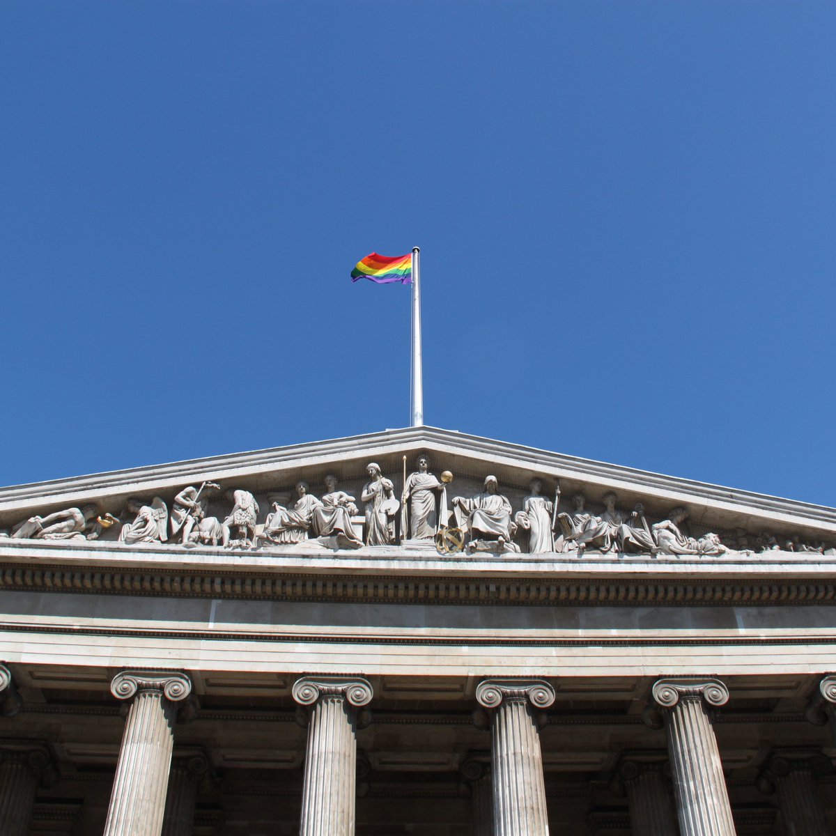 britishmuseum's tweet photo. 🌈🏛🏳️‍🌈 We’re flying the rainbow flag this weekend to celebrate #PrideinLondon! 

The first #Pride took place in New York in July 1970, and London hosted the first UK Pride in 1972. It’s now celebrated in more than 60 countries around the world https://t.co/NmaAZMtMD0 https://t.co/CGrbDyWYr5