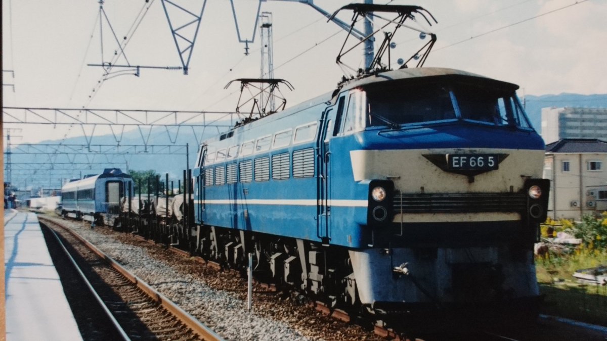 上野東京ライン 高槻行き 懐かしい写真 山形新幹線400系甲種輸送 かつて東京 山形 新庄を結んだつばさ号も幾度か川重から甲種輸送されました シルバーボディが鮮烈でしたね 上野東京ライン 高槻行き 懐かしい写真 山形新幹線400系甲種輸送 かつて東京 山形 新庄を結んだつばさ号も幾度か川重から甲種輸送されました シルバーボディが鮮烈でしたね