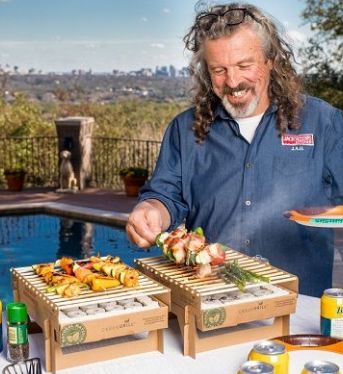 TailgaterMag's tweet photo. Don't want to tote around a #grill this weekend? Get @casusgrillusa Heats fast, burns hot, burns long, then disintegrates. https://t.co/A3KGmSCSJL
#biodegradablegrill #casusgrill #bamboo #readyin5 #600degrees https://t.co/yZkRoEGsbN