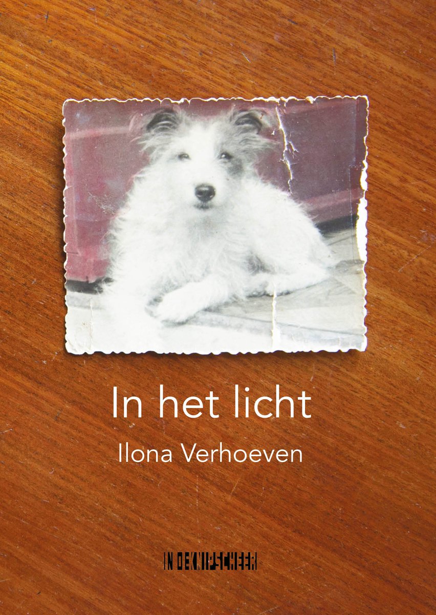IlonaVerhoeven_'s tweet image. Afgelopen week was ik op de #radio bij @AmsterdamFM ! In het #programma #PaperbackRadio, over mijn #boek In het licht → #terugluisteren via mixcloud.com/AmsterdamFM/il…