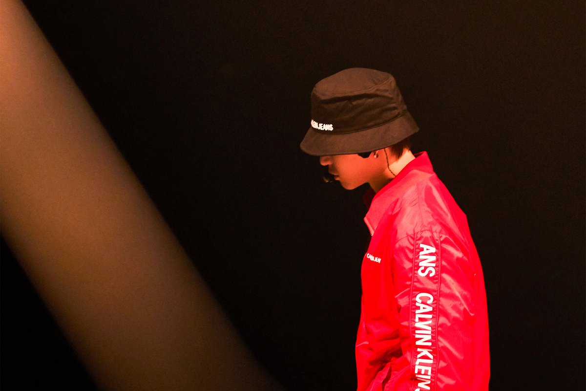 lay_studio's tweet photo. It is almost time for @layzhang's first solo tour! We can barely wait! #GrandLineThe1stConcert #producerLayZhang https://t.co/3kUi3Iowhn
