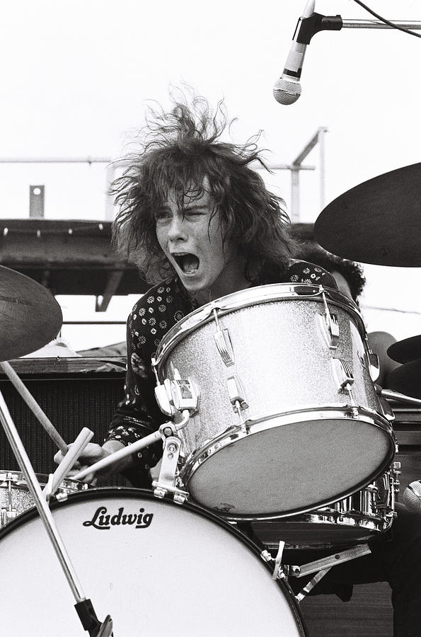 Happy Birthday to Santana drummer Michael Shrieve, born on this day in San Francisco in 1949.   
