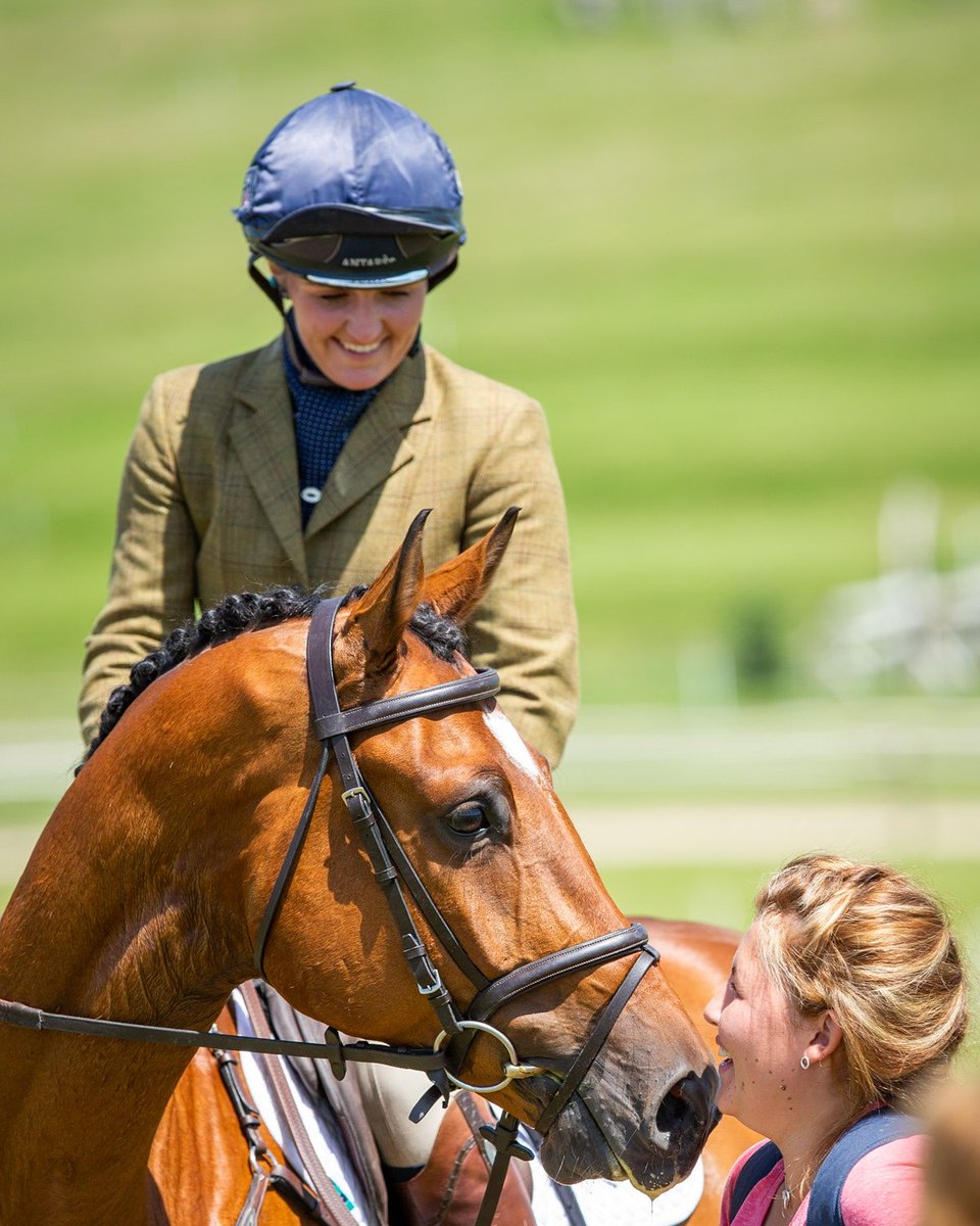 Do what you love and you'll never have to work a day in your life ⭐⭐⭐ #thewoodheadway #lovemyjob #eventingimages