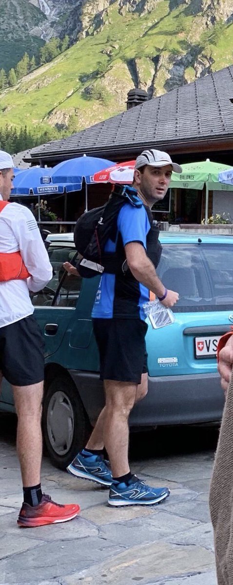 MilannsDiary's tweet image. The guy face is screaming “IS THAT JARED PADALECKI” because same. 🏃🏻‍♂️🇨🇭#RunJaredRun